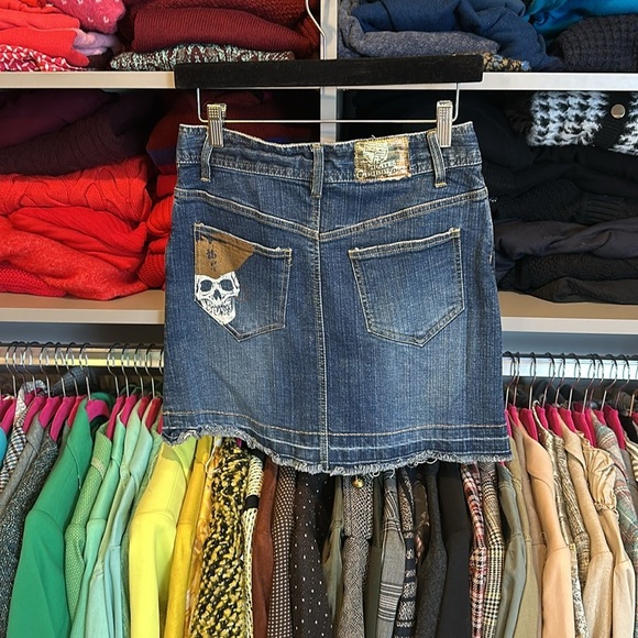 The Disney Store Pirates of the Caribbean blue jean skirt size 2 - Picture 3 of 3